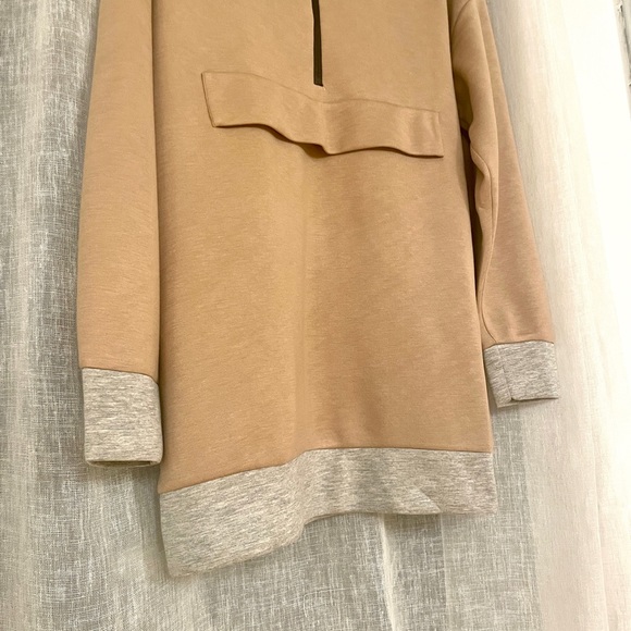Zara Colorblock Sweatshirt - Picture 3 of 4